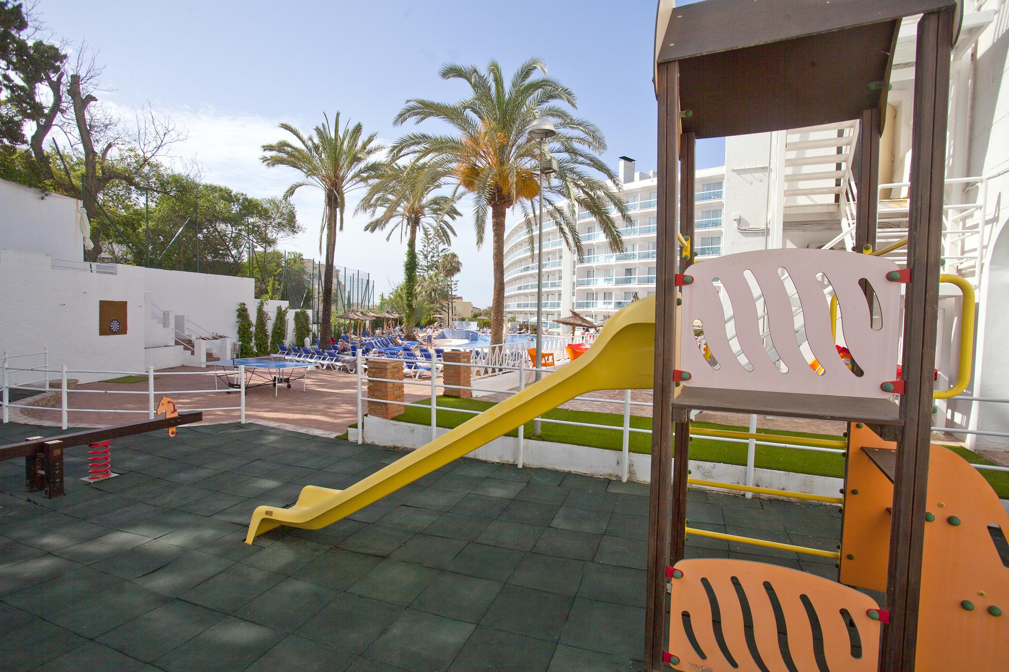Palia Palomas Hotel 4*